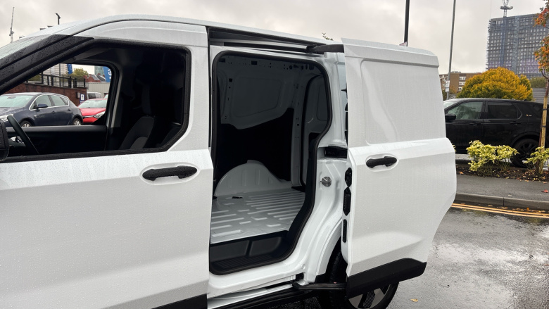 Ford Transit Courier E-Transit Courier 100kW 43kWh Trend Van Auto